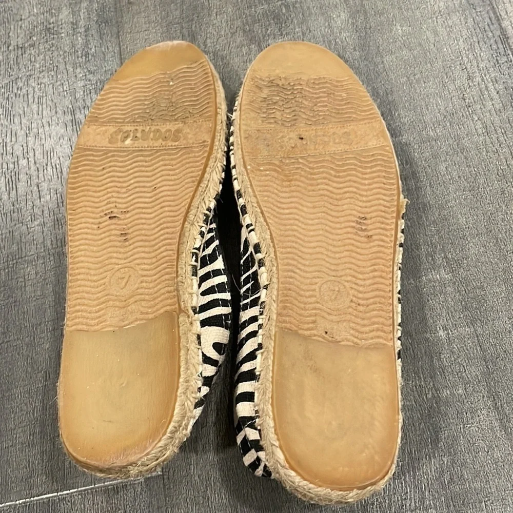 Soludos Canvas Zebra Stripe Smoking Slipper Espadrilles size 7